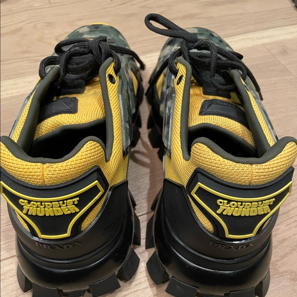 Yellow and camo Prada sneakers - Picture 5 of 5
